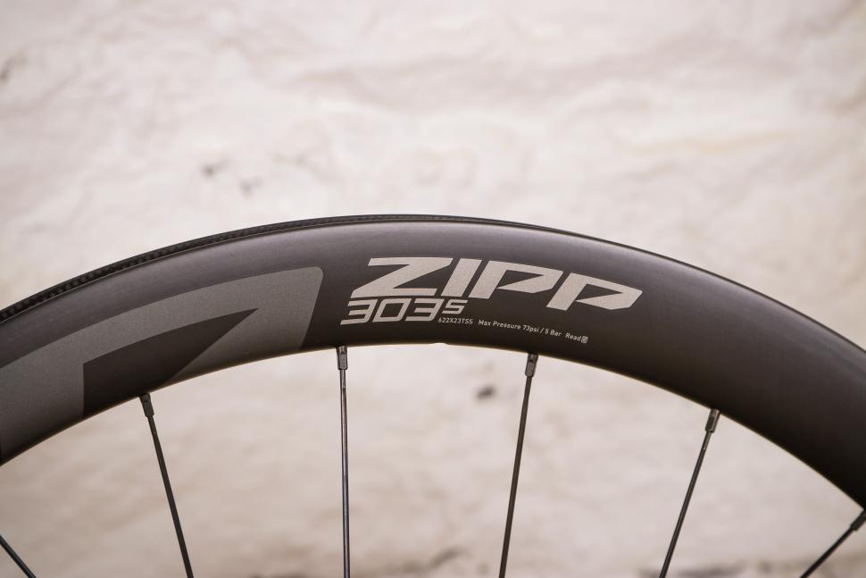 Ruedas ZIPP 303s Tubeless